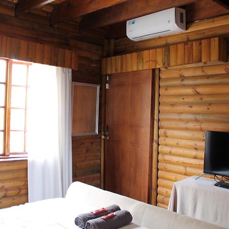 Ndlovu Log Home Dinokeng Klipdrift ภายนอก รูปภาพ