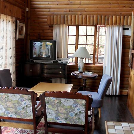 Ndlovu Log Home Dinokeng Klipdrift ภายนอก รูปภาพ