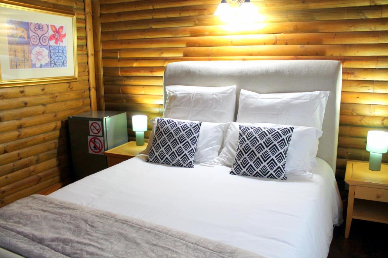 Ndlovu Log Home Dinokeng Klipdrift ภายนอก รูปภาพ