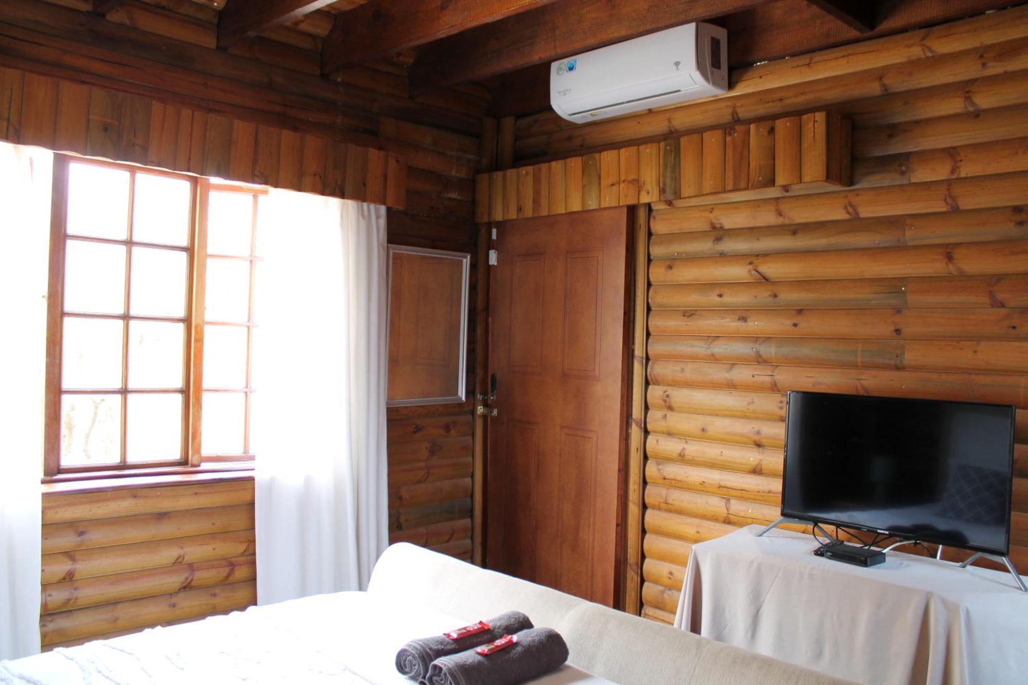 Ndlovu Log Home Dinokeng Klipdrift ภายนอก รูปภาพ