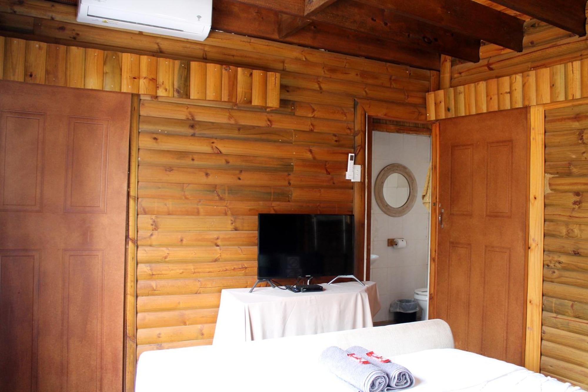 Ndlovu Log Home Dinokeng Klipdrift ภายนอก รูปภาพ