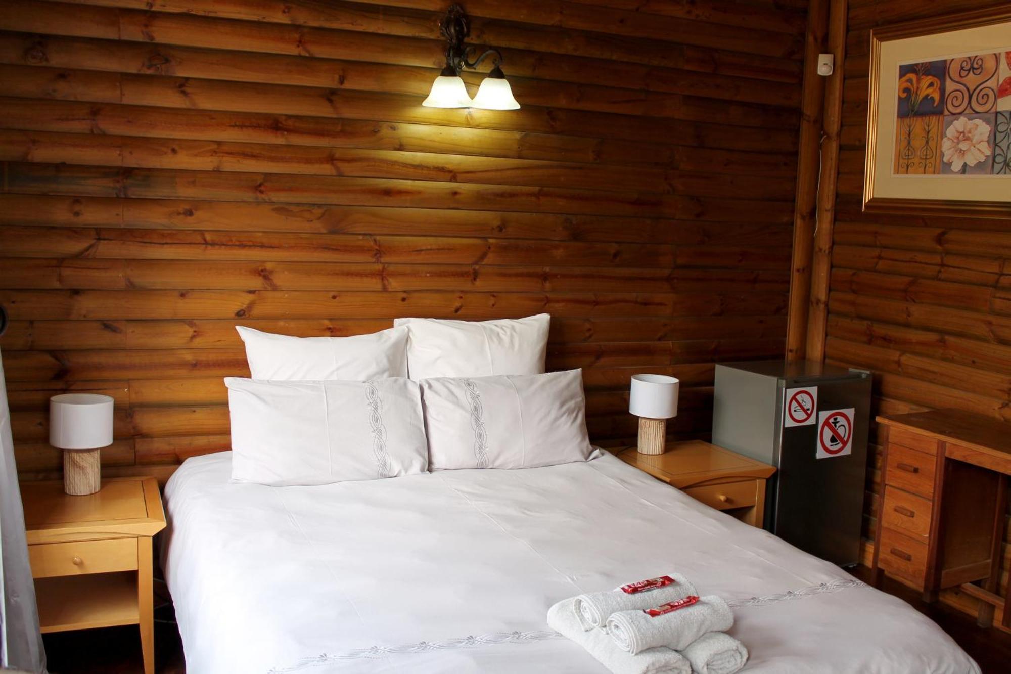 Ndlovu Log Home Dinokeng Klipdrift ภายนอก รูปภาพ